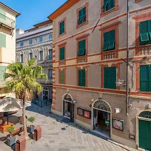 https://in-the-heart-of-finalmarina.hotelitalianriviera.com